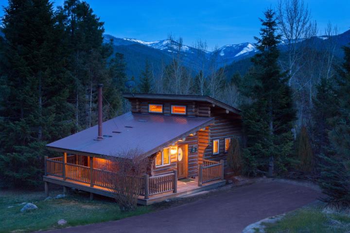 Triple Creek Ranch, A Montana Hideaway